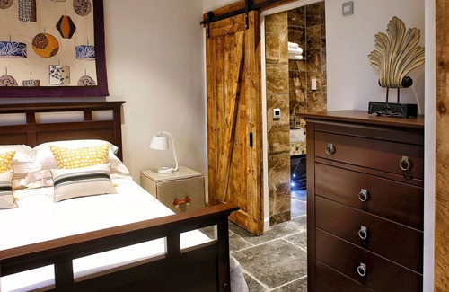 Saint Athan House | The Stables at Gileston Manor