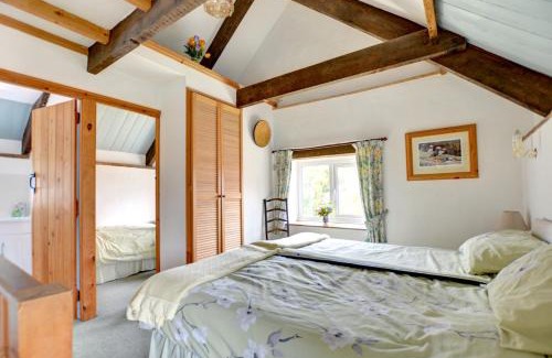 Whitland House | The Stables