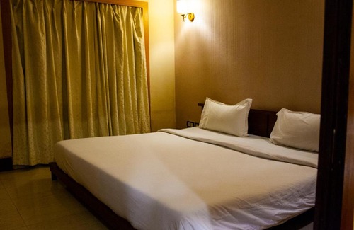 Salt Lake Hotel | The Stadel