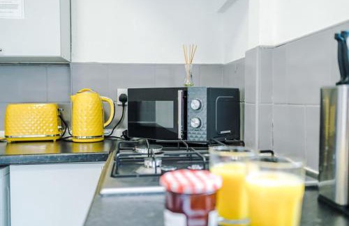 Clayton House | The Stadium Retreat