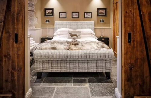 Gileston Apartment | The Stalls, Gileston Manor Coastal Retreat