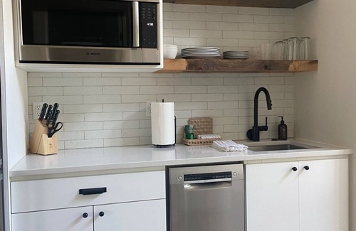 Greenville - Spartanburg Apartment | The Station by Compo Hotels