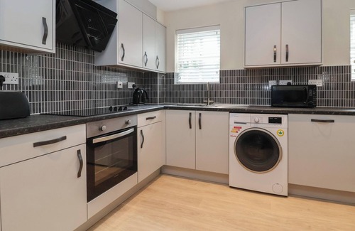 Newton-le-Willows Cottage | THE STOCKS, family friendly in Newton-Le-Willows, Merseyside