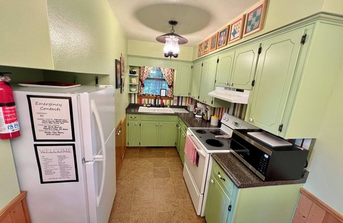 Mountain View Cottage | The Stone Cottage! Private with incredible views of the River and Mountains.