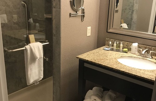 East Avenue Hotel | The Strathallan Rochester Hotel & Spa - DoubleTree by Hilton