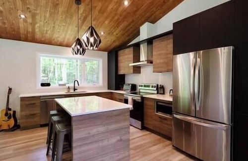 Coaticook House | The Striped Owl - Chalet in nature