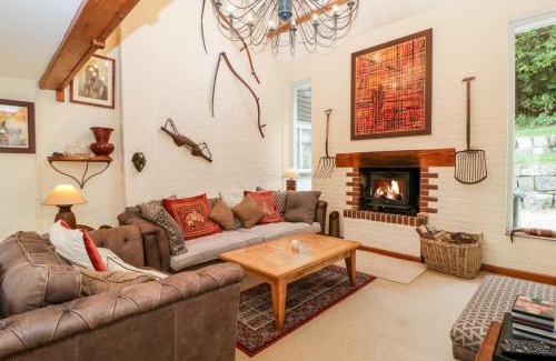 Wareham House | The Studio - Arne