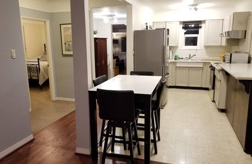 Langford Apartment | The Suite Spot is a lovely two bedroom suite in a quiet neighborhood