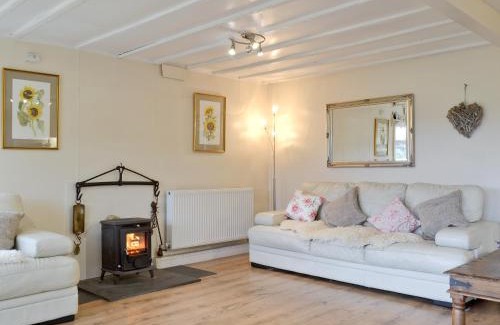 Easthope House | The Summer House