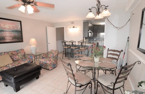 Bel Air Condo | The Summit PCB 127 * 1 Bed, 1.5 Bath 1st floor * Remodeled & Near HOT TUBS