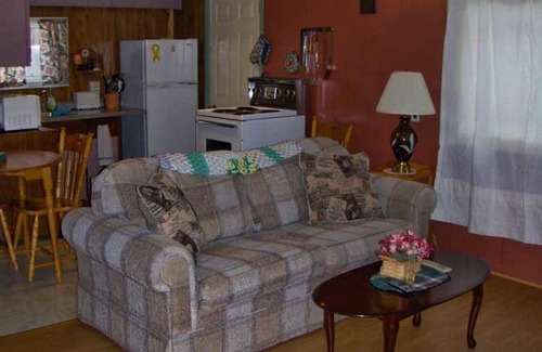 Port Elgin House | The Sunset Cottage Park Port Elgin - Cottage #5 - Hector's Place