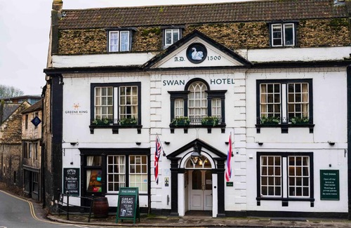Bradford-on-Avon Hotel | The Swan Hotel - Bradford-on-Avon