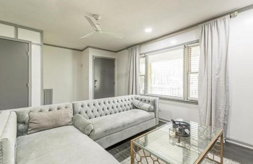 East Point House | The Sweet Creek Luxurious Villas