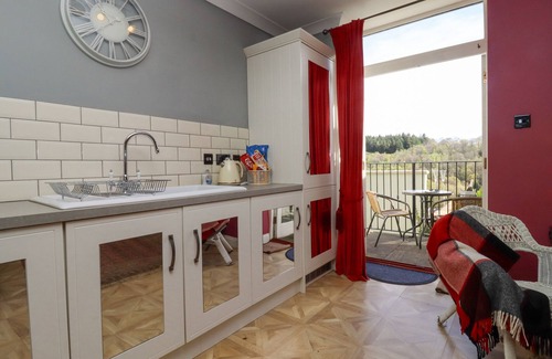 Lydney Cottage | THE TACK ROOM, pet friendly, character holiday cottage in Lydney
