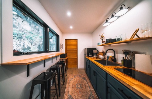 Rogers Cabin | The Taoist by The Hideaways