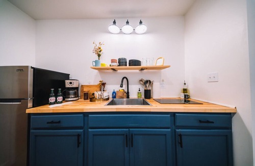 Rogers Cabin | The Taoist by The Hideaways
