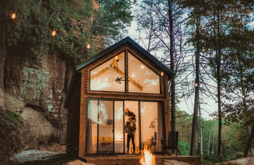 Rogers Cabin | The Taoist by The Hideaways