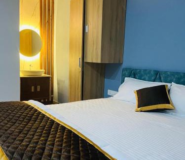 Pollachi Hotel | The Tendoinn