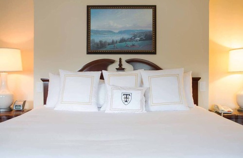 West Point Hotel | The Thayer Hotel at West Point