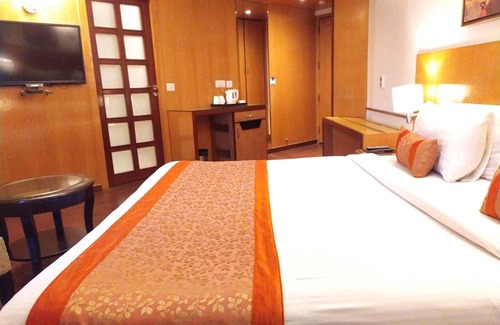 Tonk Road Hotel | The Theme Hotel Jaipur