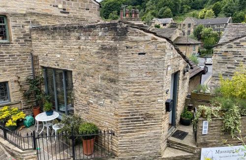 Holmfirth Apartment | The Therapy Rooms Holmfirth Holiday Let