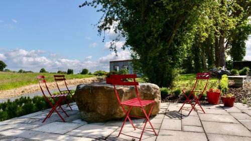 Tudenham House | The Tin Shed