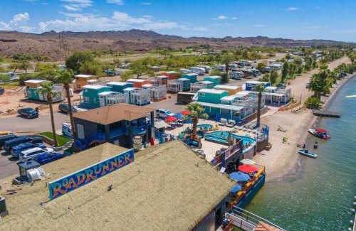 Parker Strip House | The Tipsy Mermaid at Road Runner Resort