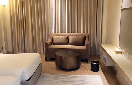 Chhatarpur Hotel | The Tivoli New Delhi