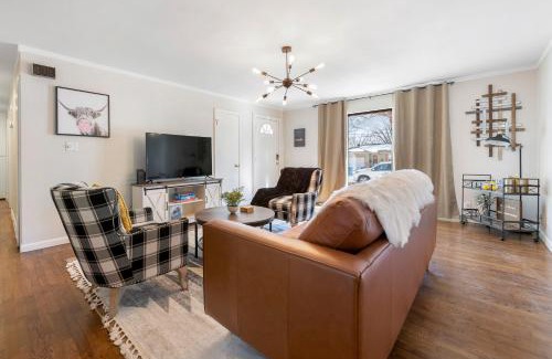 Downtown House | The Torino