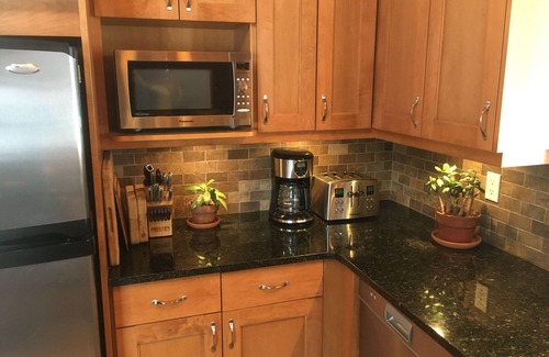 Gold Bridge Cabin | The Trailhead : Lakefront Cabin @ Tyaughton Lake