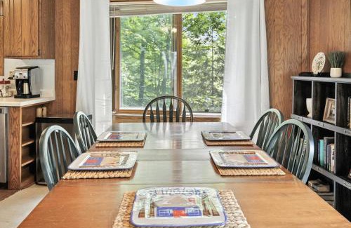Phelps House | The Treehouse Lakes & Trails Cabin cabin