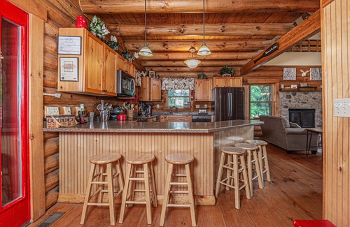 McHenry Cabin | The Treehouse
