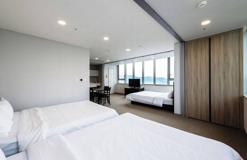 Yongin Hotel | The Triny Urban Suites
