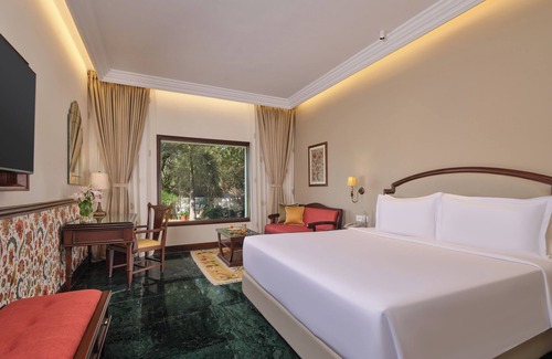 Ahmedabad Hotel | The Ummed Ahmedabad Airport