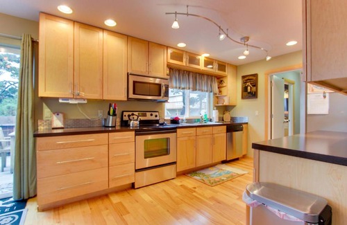 Kiwanda Shores House | The Undertow
