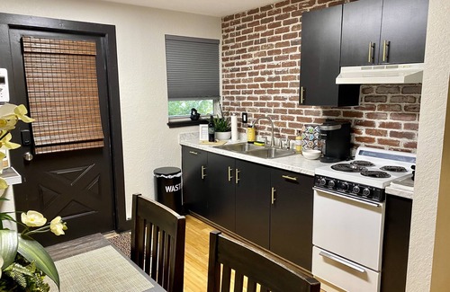 Safety Harbor Apartment | The Uptown Studio