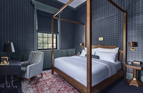 Newport Hotel | The Vanderbilt, Auberge Collection
