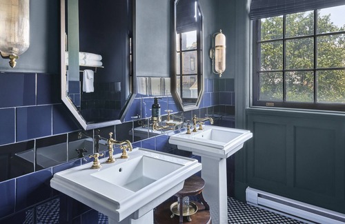 Newport Hotel | The Vanderbilt, Auberge Collection