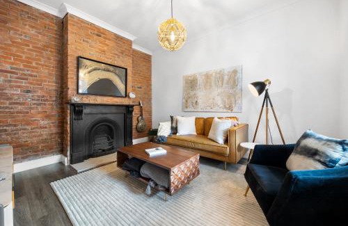 Adelaide Central Business District Apartment | The Velvet Cottage
