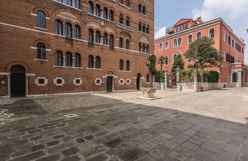 San Marco Cottage | The Venetian Penthouse