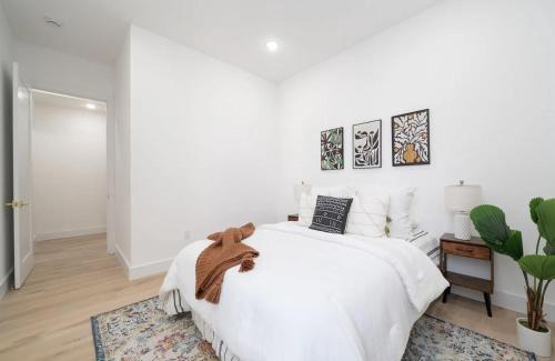 The Heights Apartment | The View 20 Min to NYC Breakfast Included - D