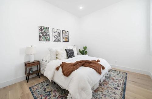 The Heights Apartment | The View - Direct Bus Time Square NYC Breakfast Included - D