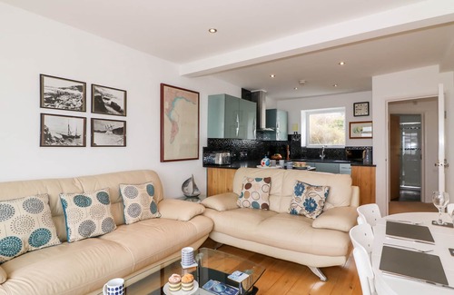 Portland Cottage | The View