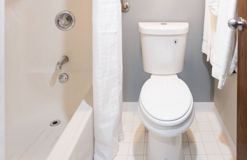 Butztown Hotel | The View Inn & Suites