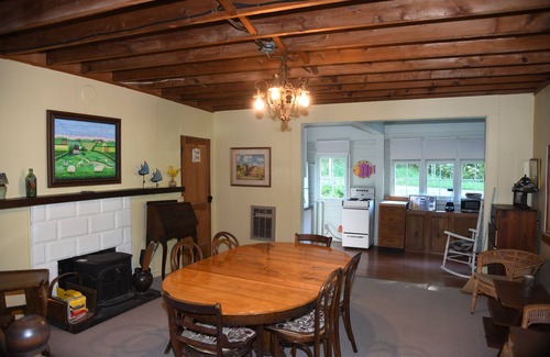 Frankfort House | The Violet Cottage