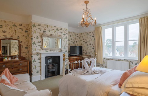 Dorking Bed & Breakfast | The Waltons