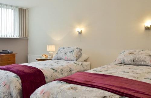Whitstable House | The Warren
