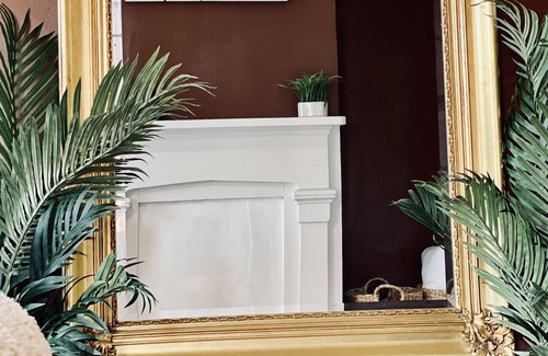Warwick Apartment | The Warwick Charm - Right in the Village!