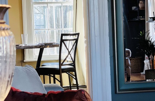 Warwick Apartment | The Warwick Charm - Right in the Village!