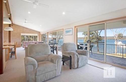 Gwandalan House | The Waterfront